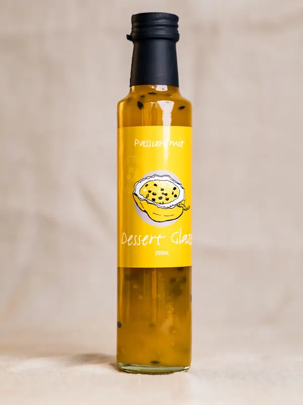 Passionfruit Dessert Glaze – Frisk Fruktsaus med Sprø Frø